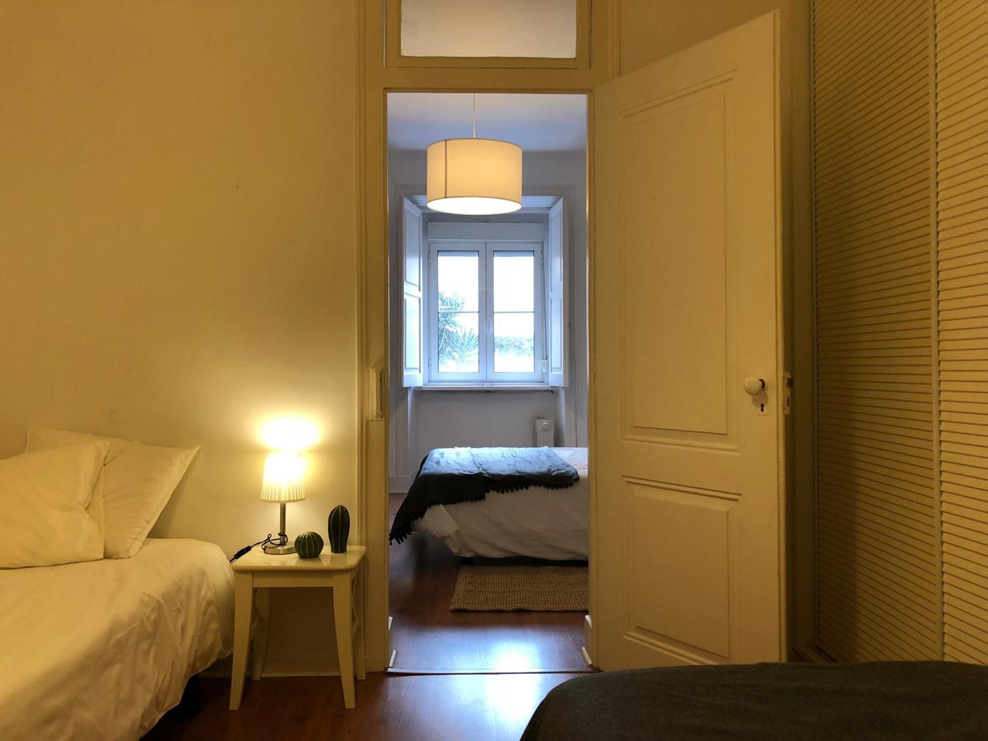 Charming 2 Bedroom Apartment - Bairro Alto, Principe Real Lisbon Luaran gambar